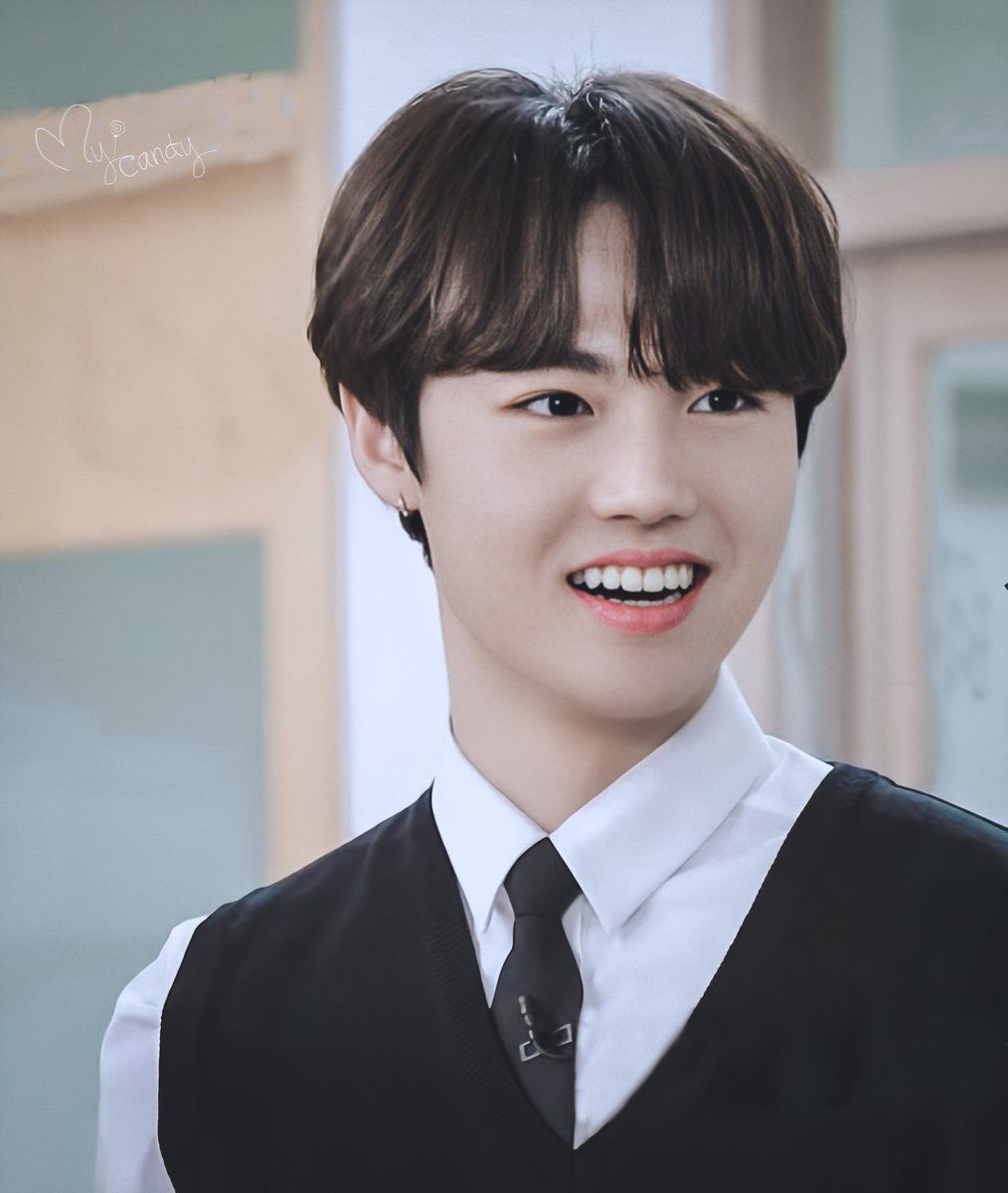 doyoung treasure wallpapers wallpaper cave on doyoung treasure wallpapers