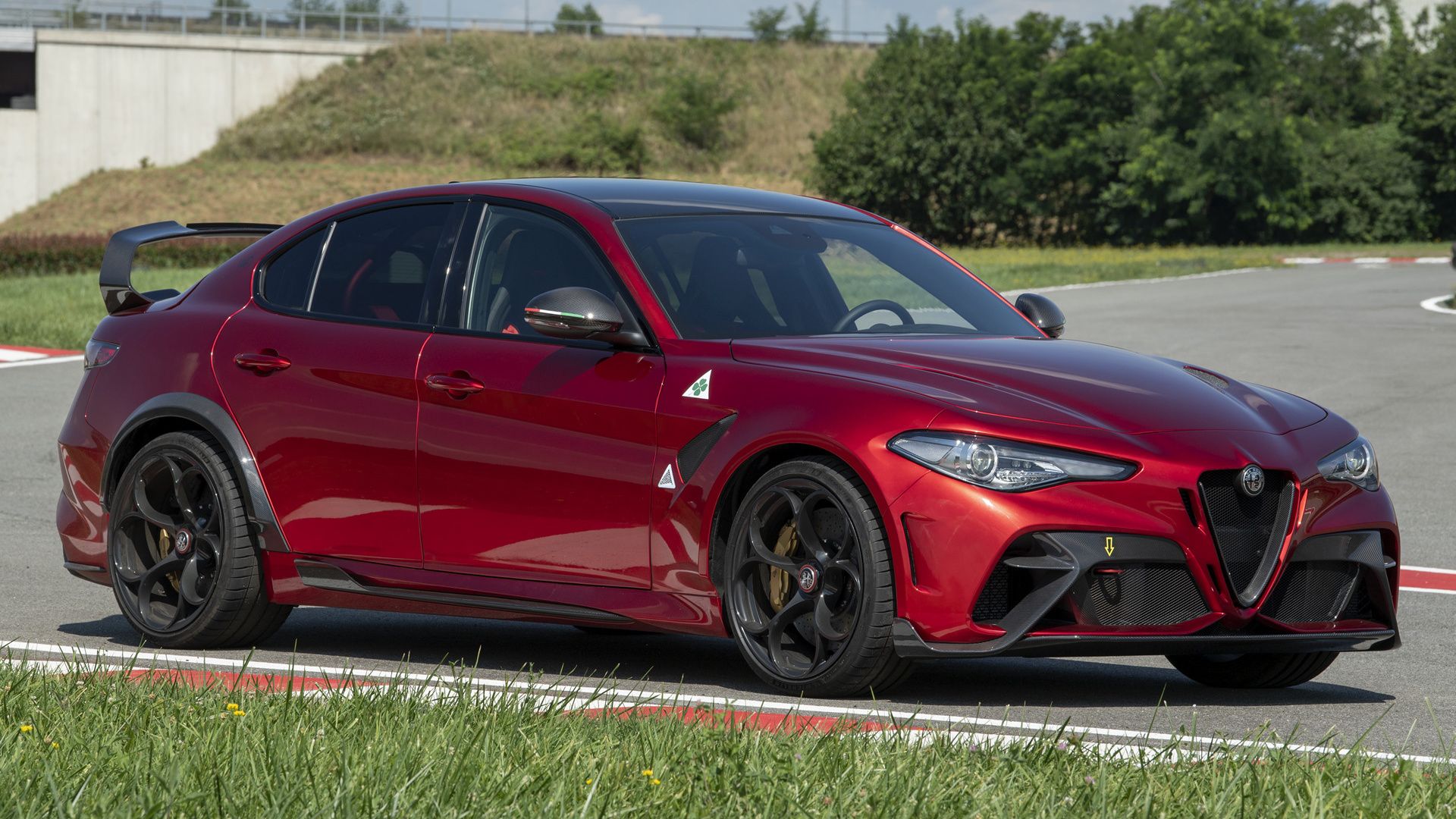 Alfa romeo giulia gtam 2021 wallpapers