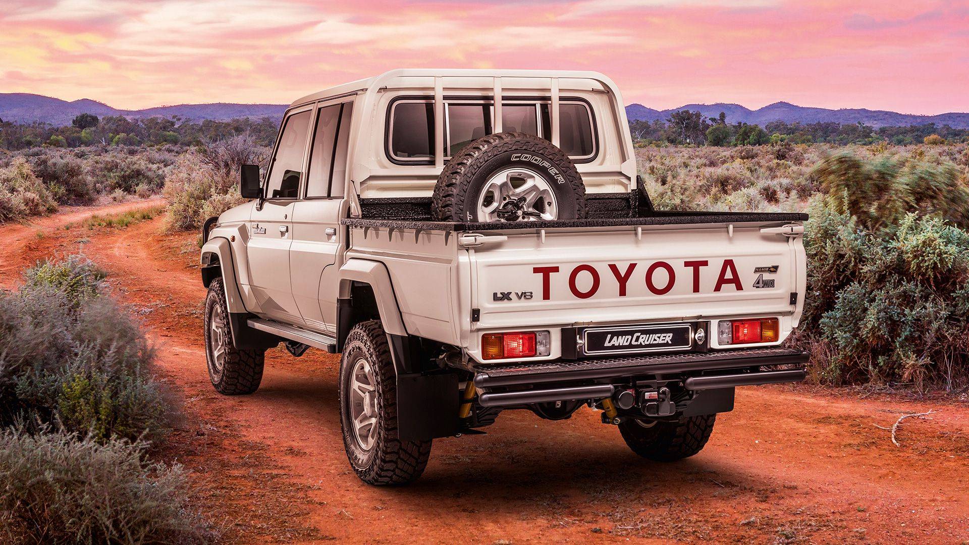 79 series land cruiser wallpapers