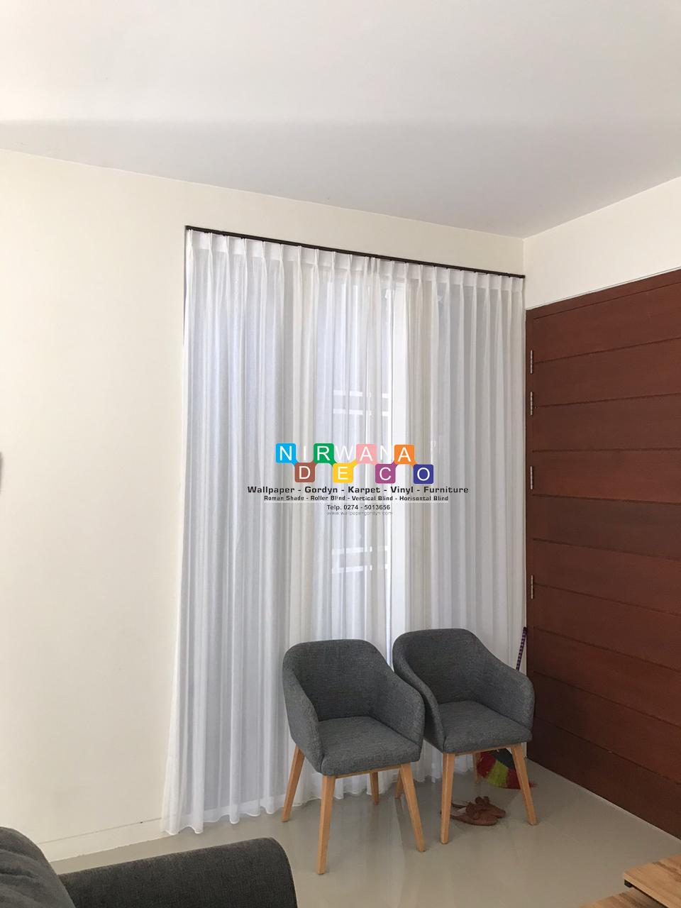 Biasanya kain voile terbuat dari 100% katun. Pemasangan Gorden Di Perumahan Citra Grand Mutiara, Balecatur