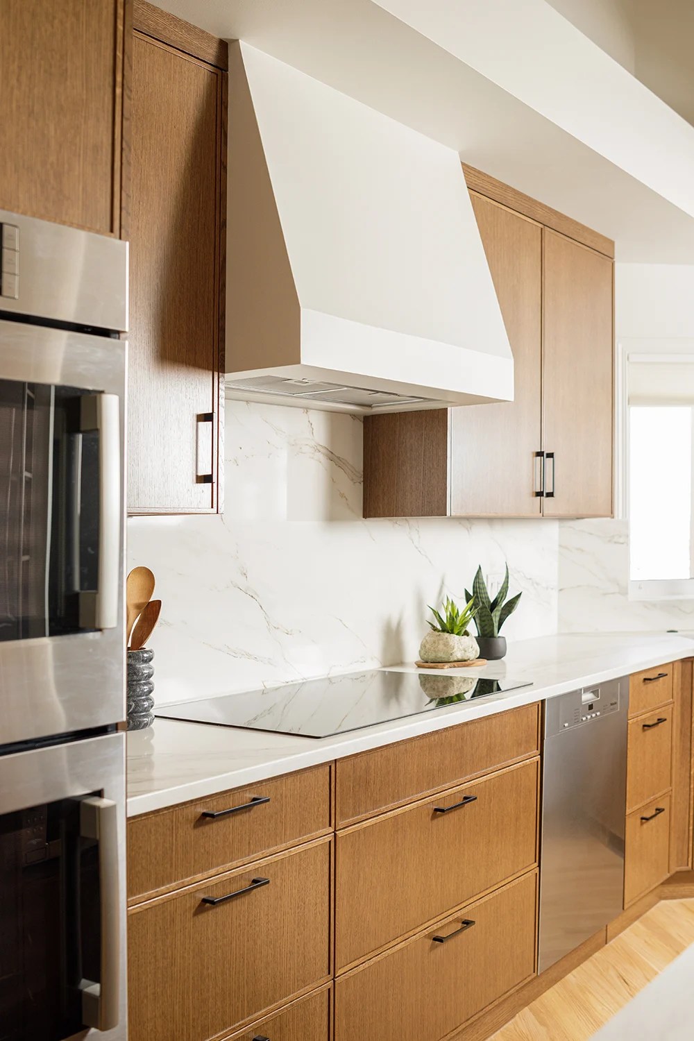 Warm kitchen remodel