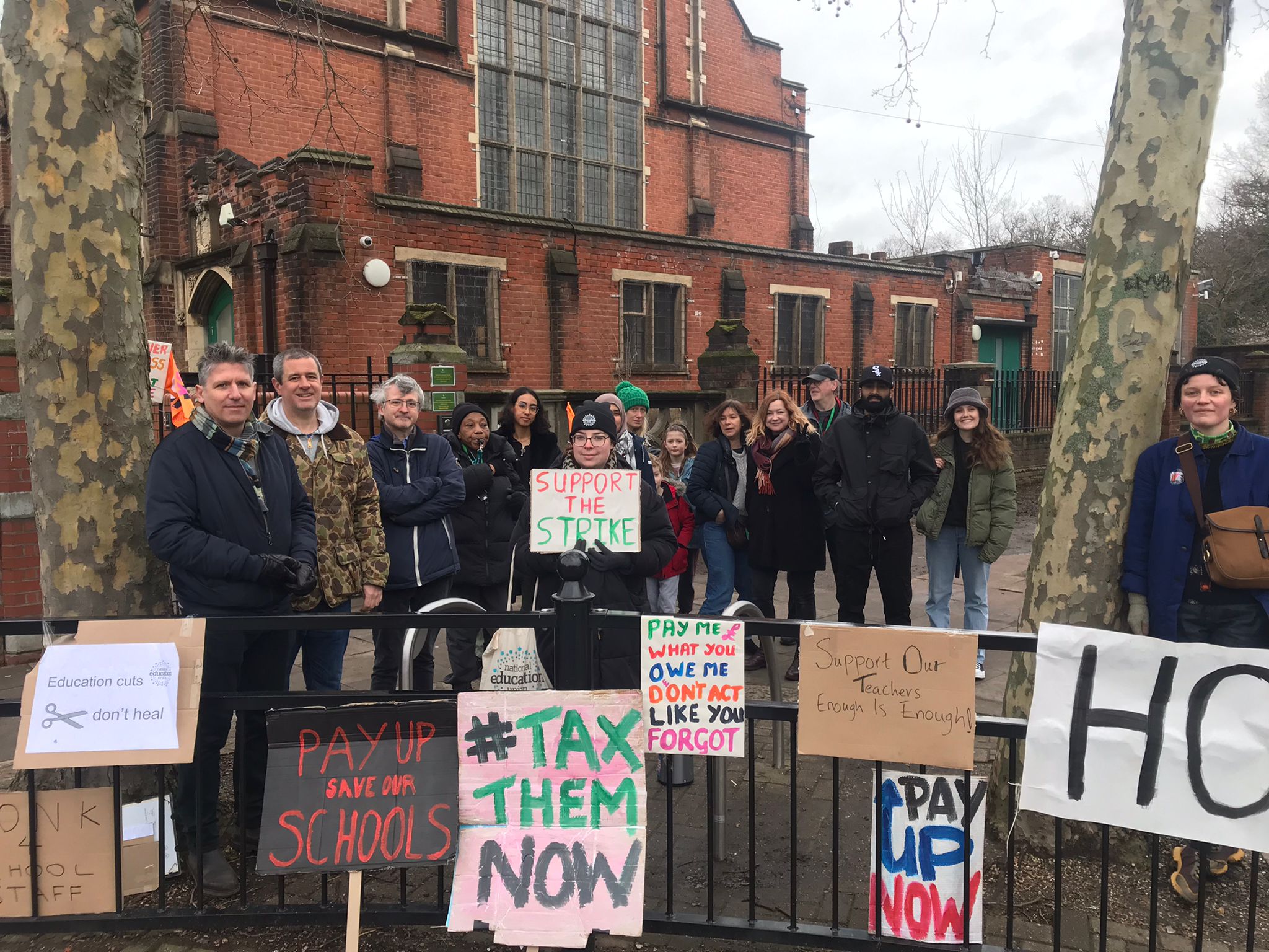 Waltham Forest school staff strike for better pay Waltham Forest Echo