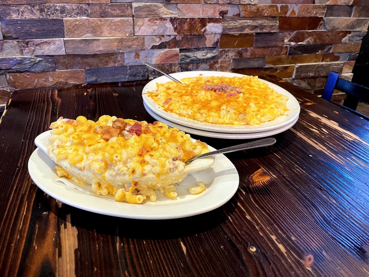 Mac and Cheese at Mooney's