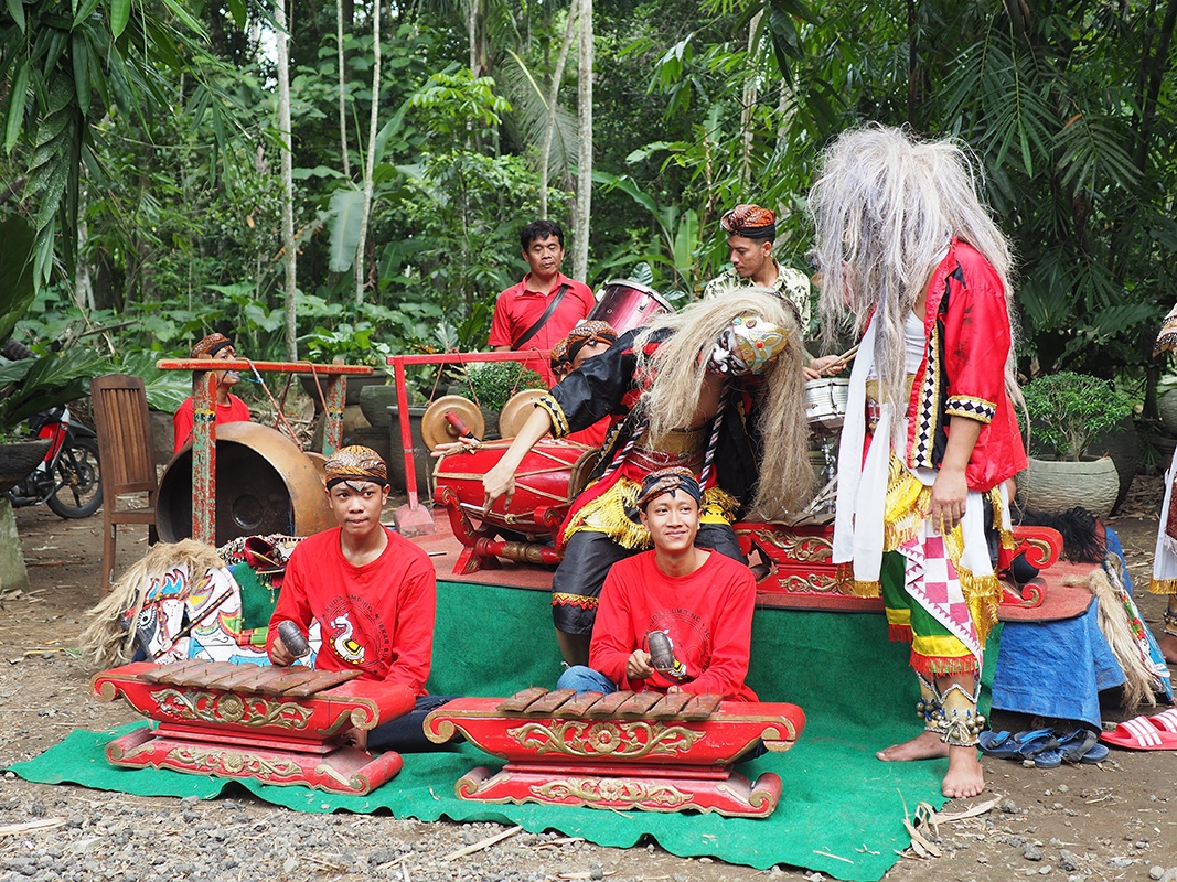 Kada Lumping Jathilan