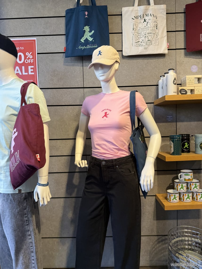 ベルリン旅.6】アンペルマンショップでお買い物 – Wanderlust 国内海外