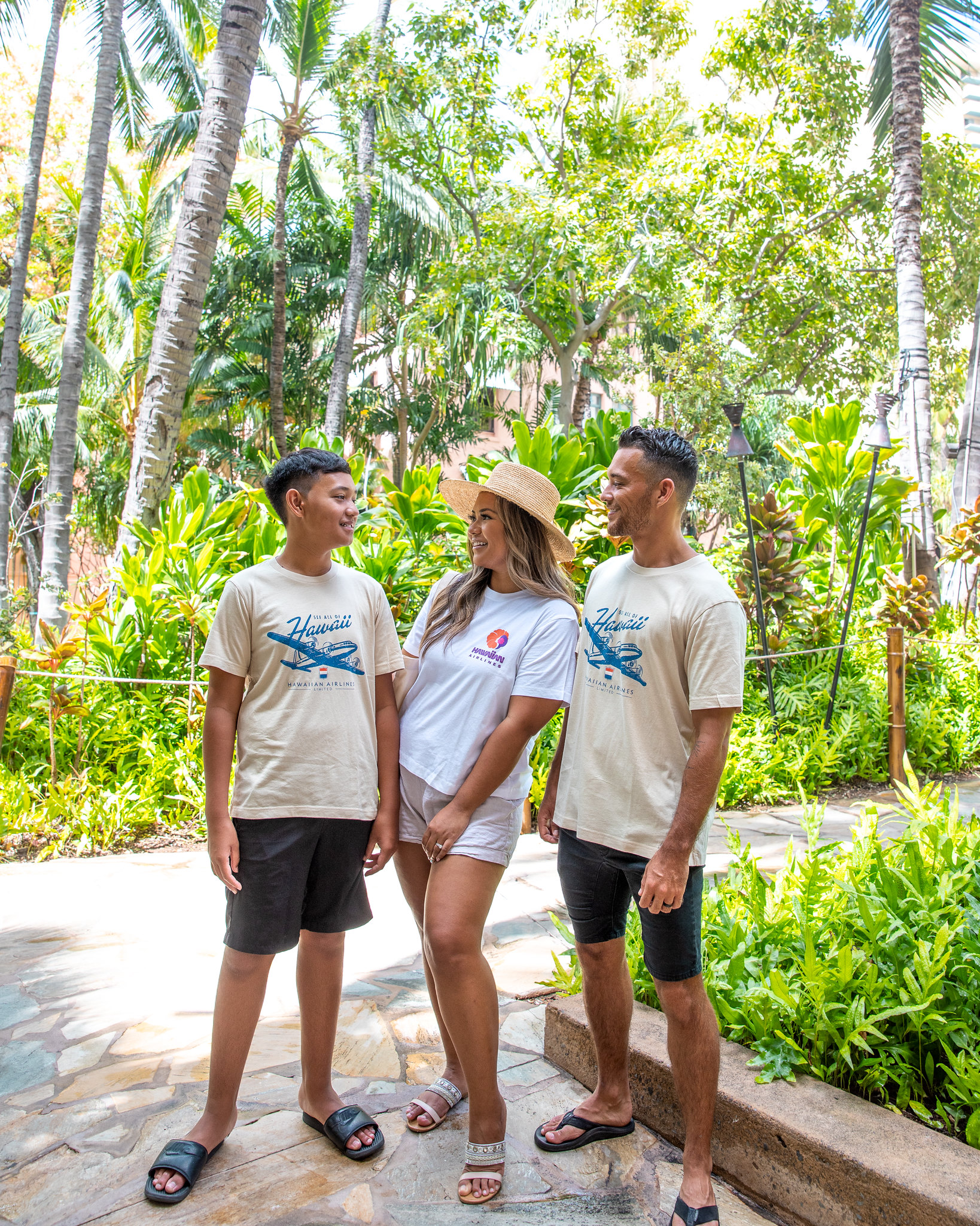THE BRANDS HAWAIIAN LOCO UT COLLECTION 