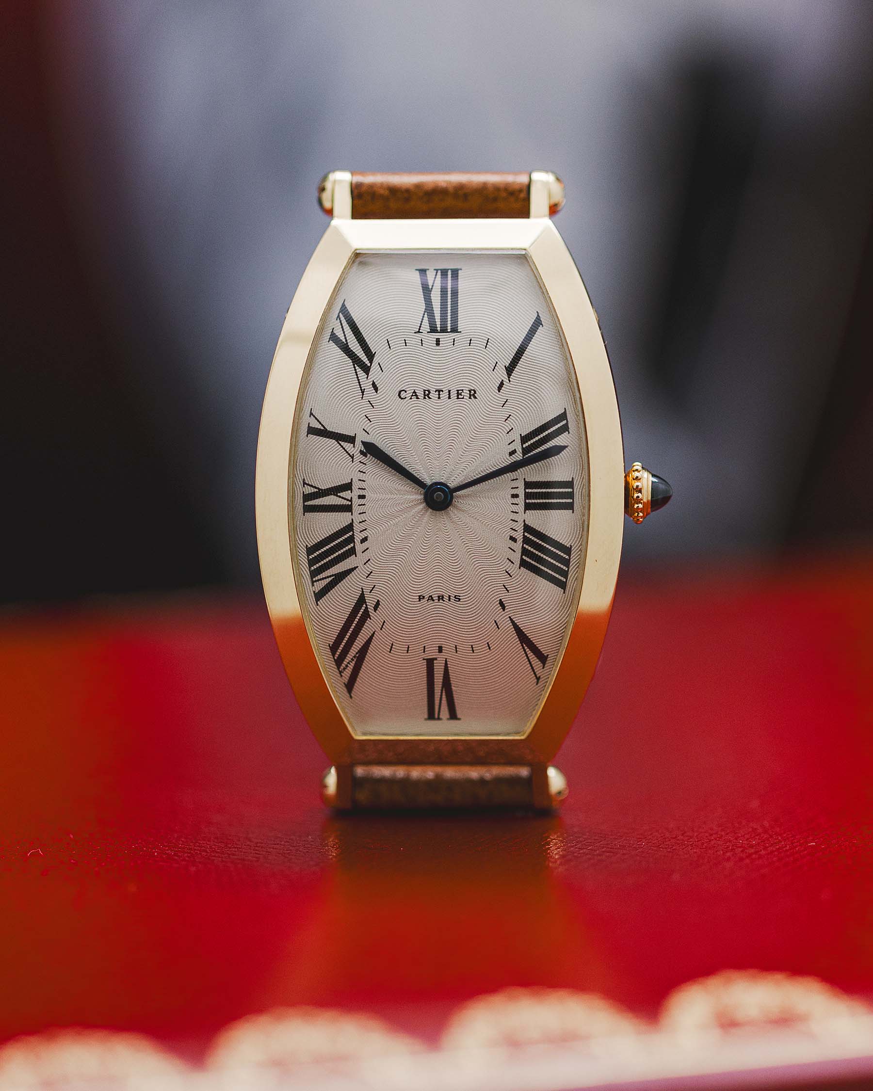 Cartier Paris 18K YG Tonneau Mint circa 1990s with Cartier Service