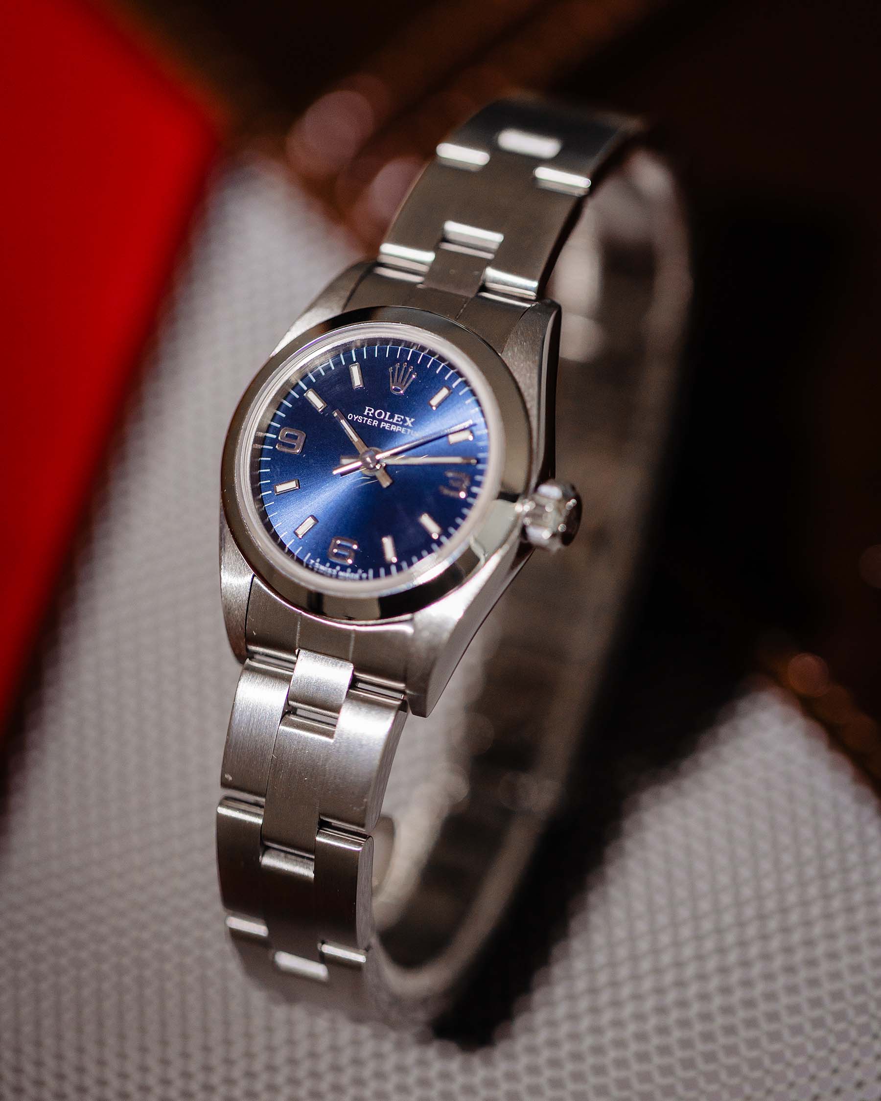 Lady Rolex Oyster Perpetual ref 76080 w/ Papers circa 1998