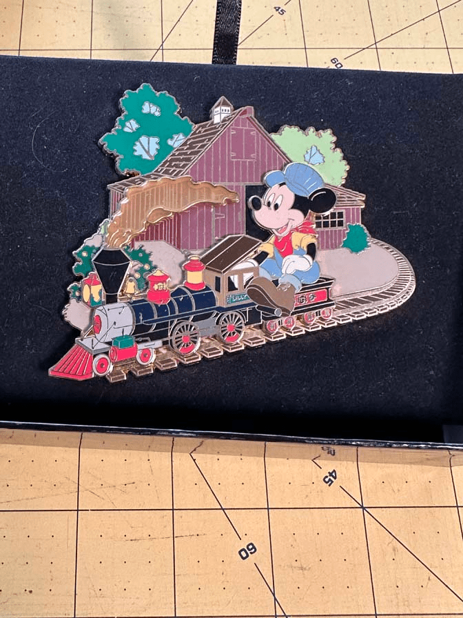 Mickey Train Pin