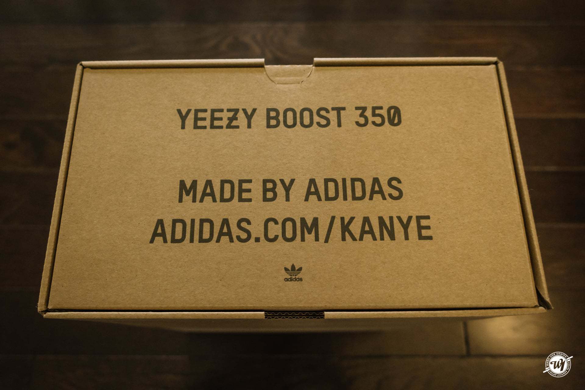 Yeezy Boost 350 v2 Zebra