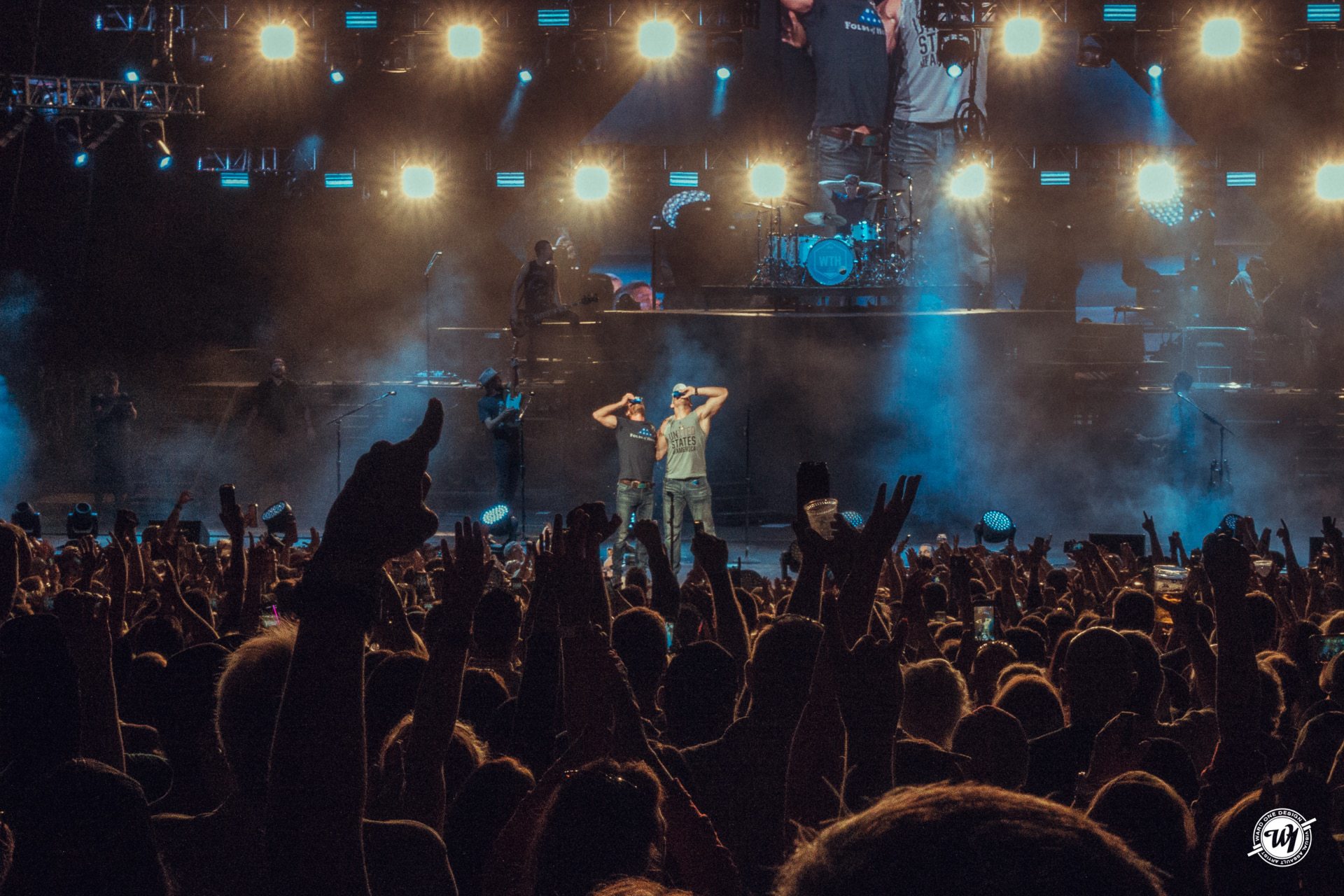 Dierks Bentley • What the Hell Tour 2017