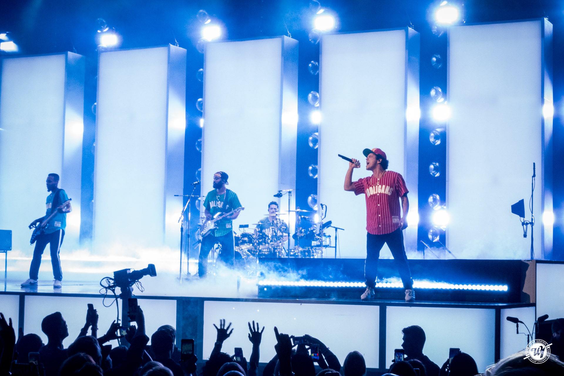 Bruno Mars 24k Magic Tour 2017