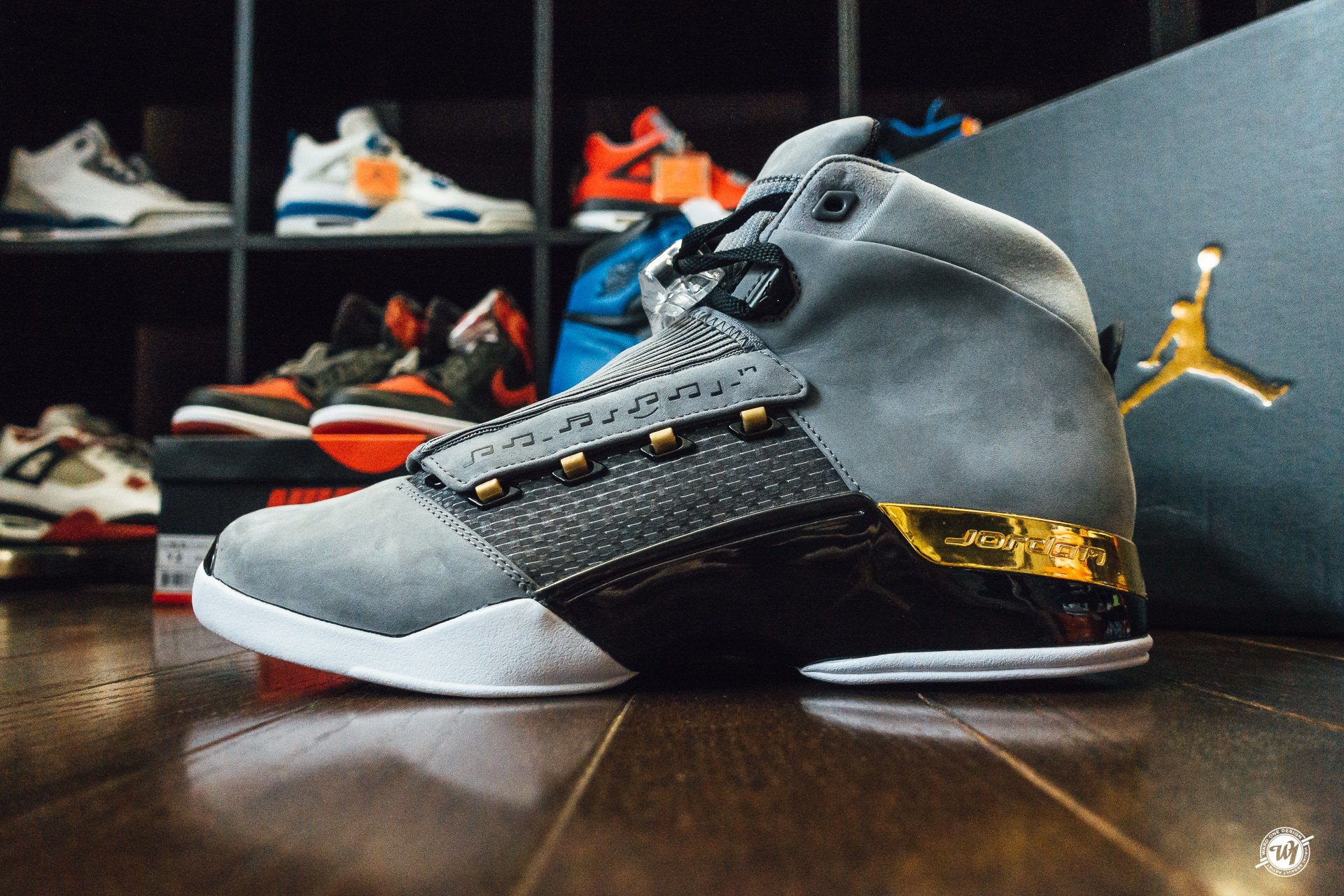 Air Jordan XVII Retro Trophy Room