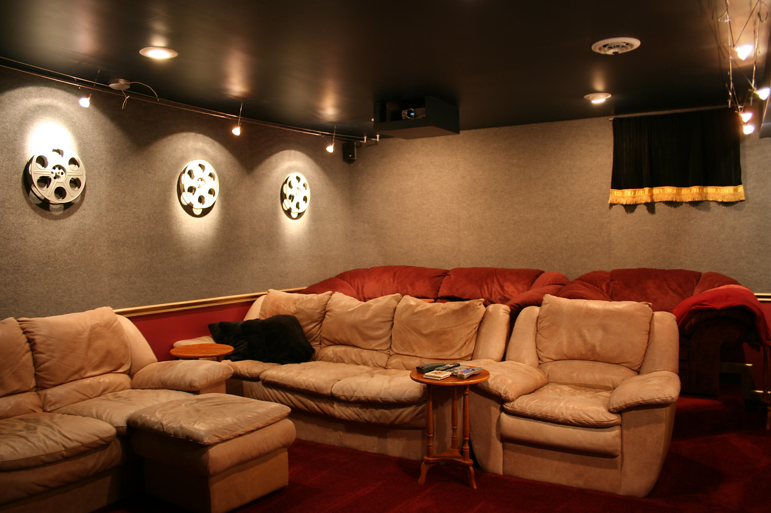 Home theater ceiling lights