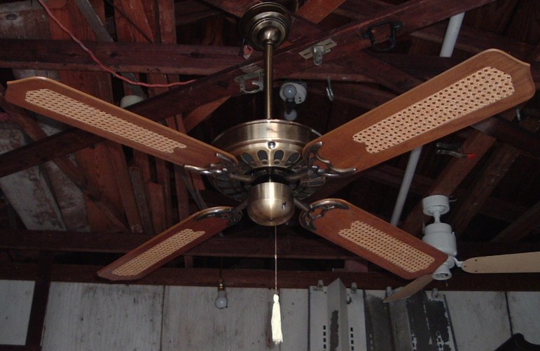 It can help keep your room cool during sweltering days while providing visual interest. Top 25 Murray feiss ceiling fans | Warisan Lighting