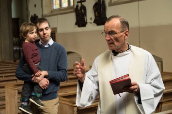 warm-glow-photo-ib-2 Catholic baptism at St. Thomas More RC Church in Dulwich. Photographed by Anna Hindocha/Warm Glow Photo