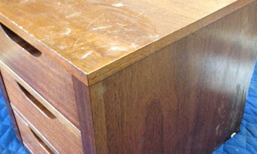 古い引き出しの修理