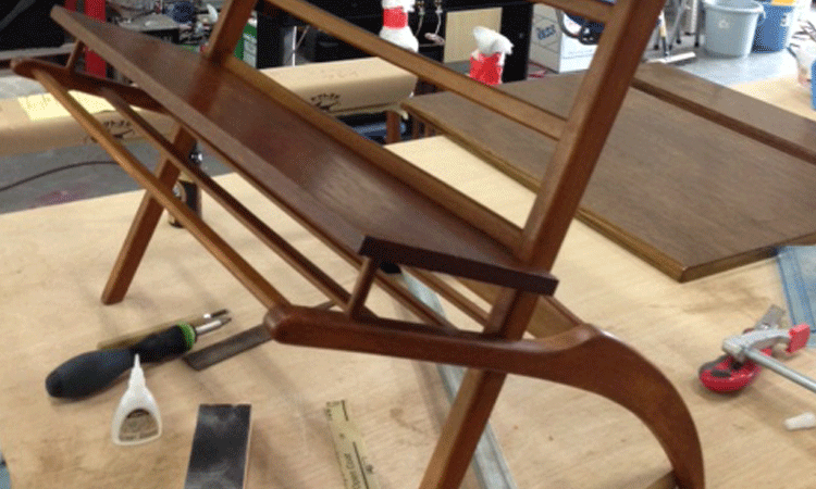 アンティーク棚の修理