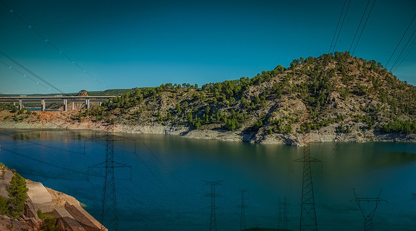 Maintaining grid stability in a wind and solar world (2026)