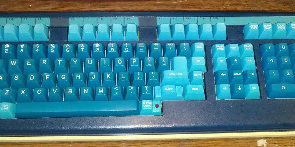 Data_General_D200_Front