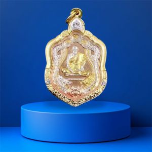 Rian Luang Phor Khron 3k Heng Heng Heng B.E.2565 Code: K + Italy Gold Casing