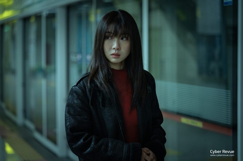 韓國恐怖片《地嚇鐵》朱玄英探查吃人地鐵站的都市怪談
