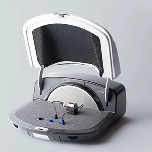 Hearing Instrument Test Box | An instrument used by audiologists in a hearing care center