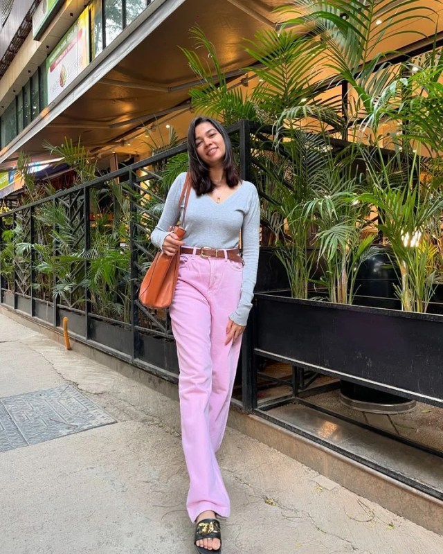 Coffe Date Outfit Ideas 23