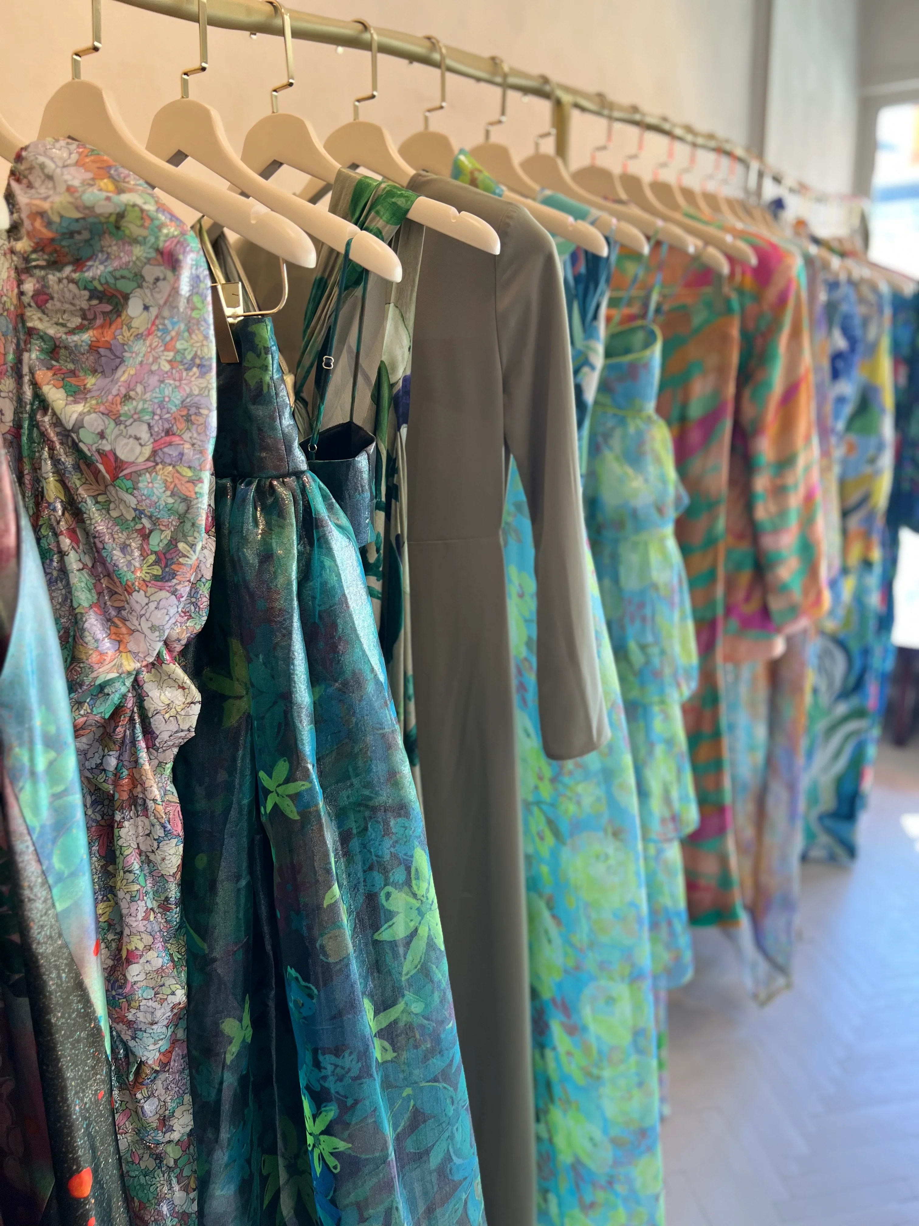 Sisters Store - Full HD Nature Photos for Desktop