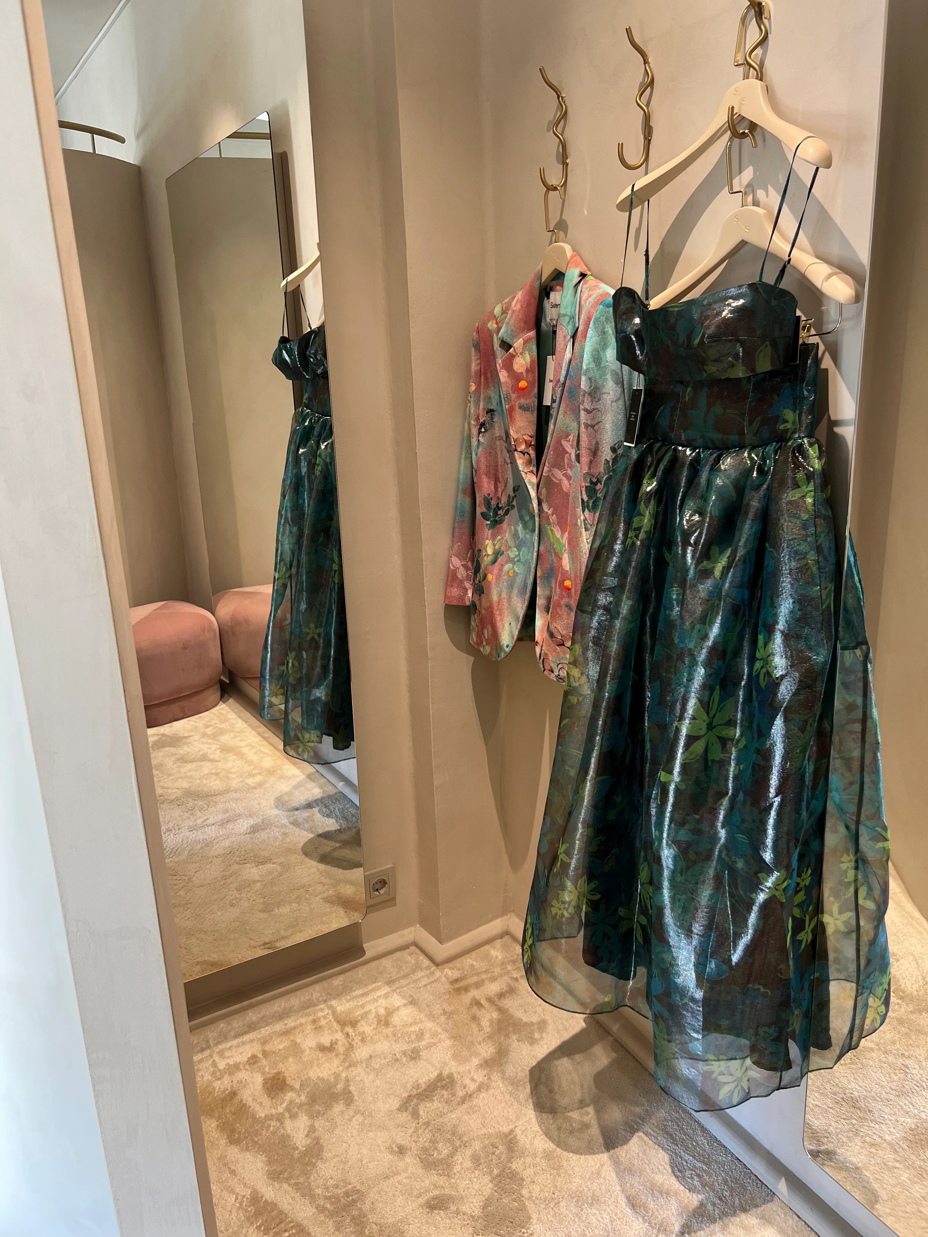 Sisters Store - Landscape Arts - Beautiful HD Collection