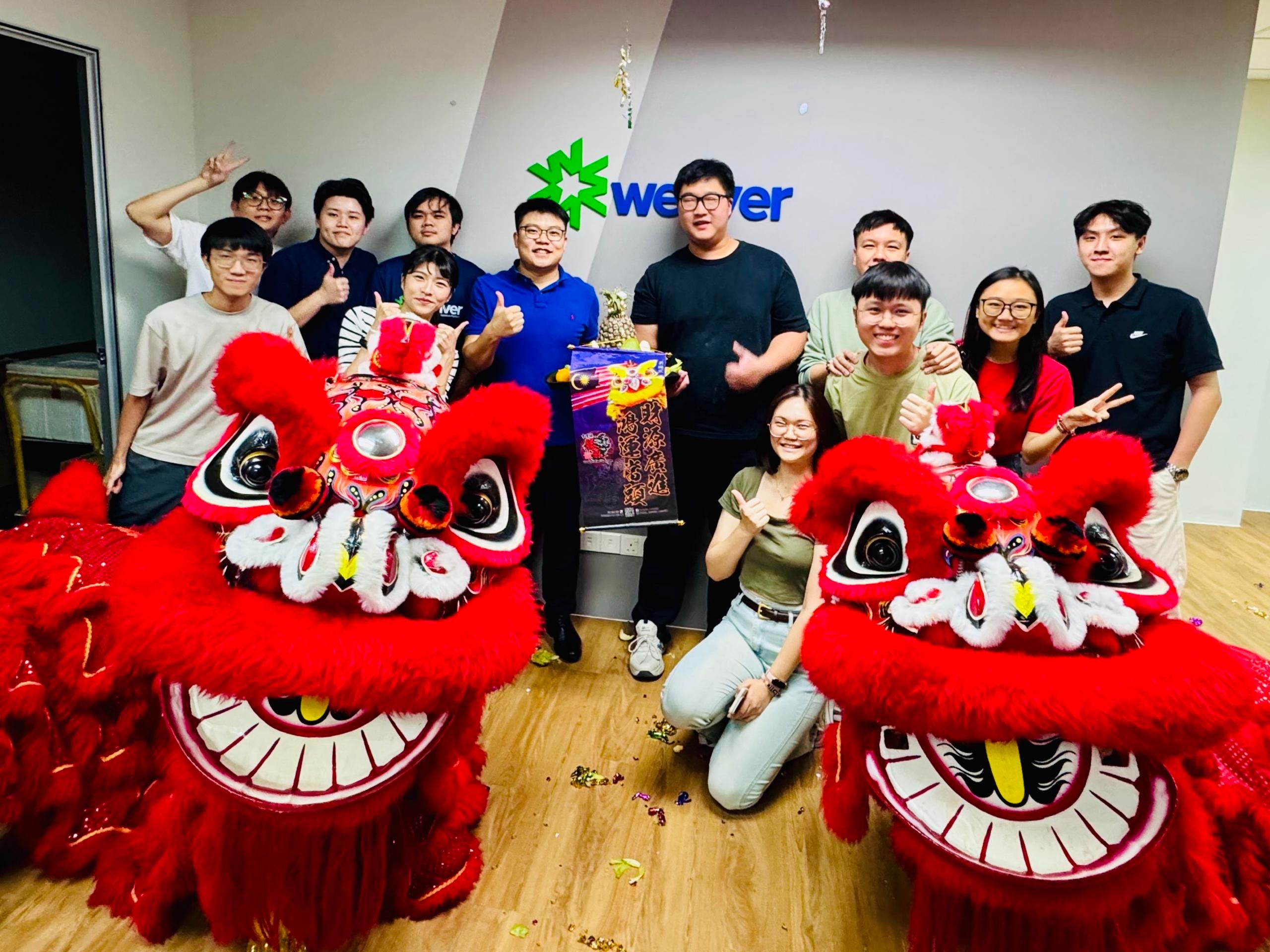 Weaver’s New Chapter