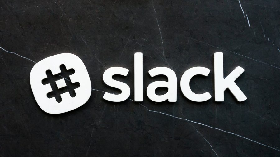 slack logo: Meilleurs générateurs de logo gratuit en ligne & outils AI