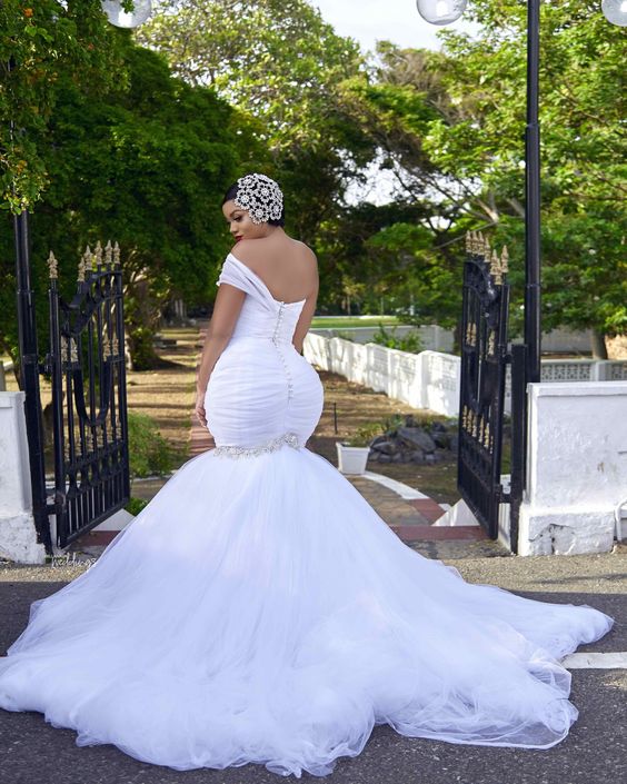 30 Latest Wedding Gowns In Nigeria-2022