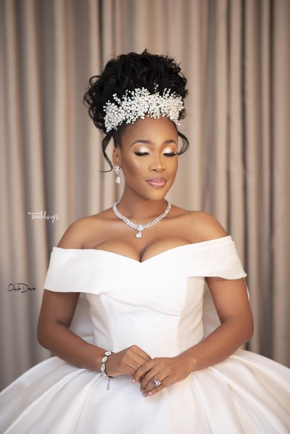 30 Latest Wedding Gowns In Nigeria-2022