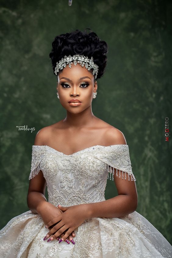30 Latest Wedding Gowns In Nigeria-2022