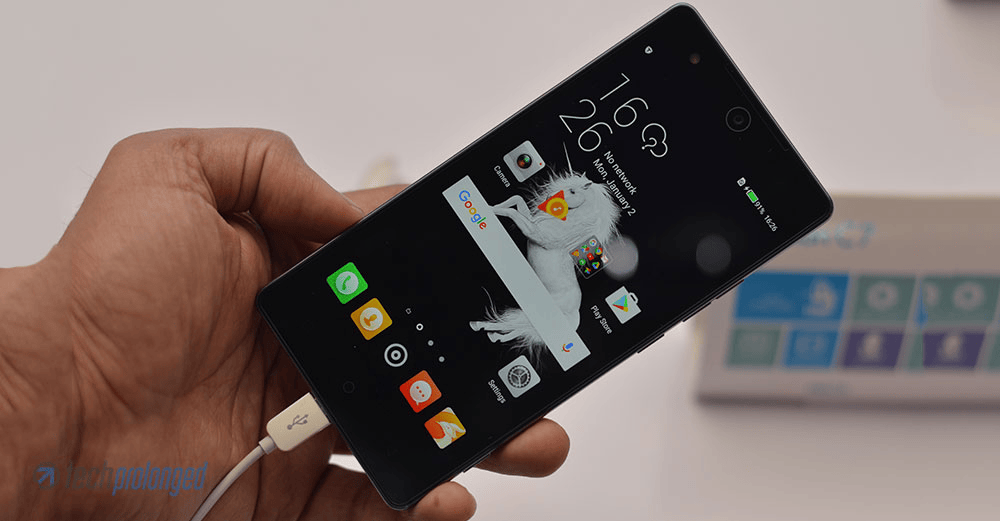 Camon C7