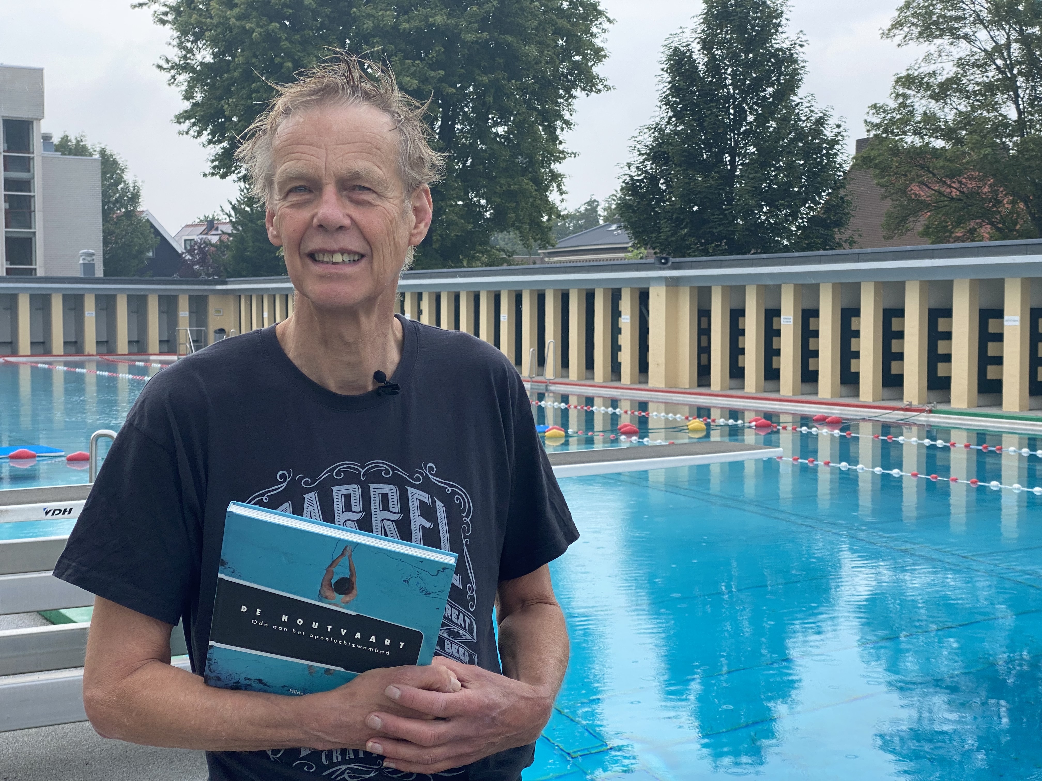 Vrijwilligers geëerd voor inzet monumentaal zwembad: “Een uniek bezit van Haarlem”