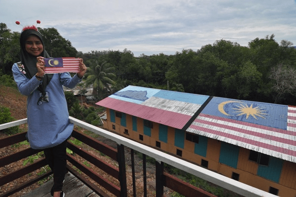 Kami memiliki semua jawaban terbaru untuk semua tingkatan permainan! Bernama Lukisan Jalur Gemilang Bendera Sabah Di Borneo Ant House