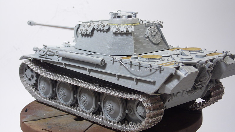 Panther late tank track link set (210 links) -- plastic model tank