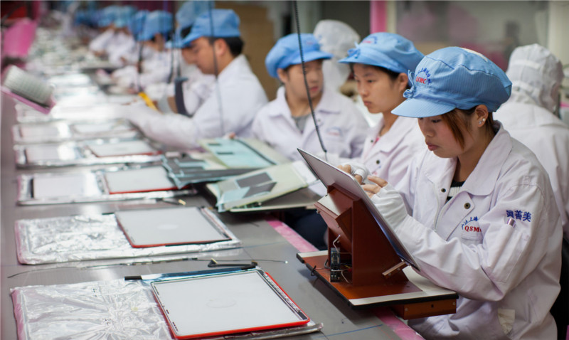 Foxconn invertirá en ingeniería robótica pero no reemplazará empleados
