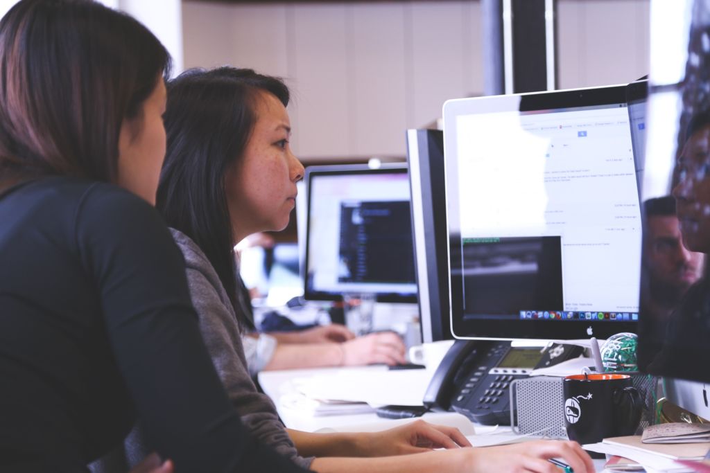Empresas mexicanas buscan cerrar brecha de talento tecnológico