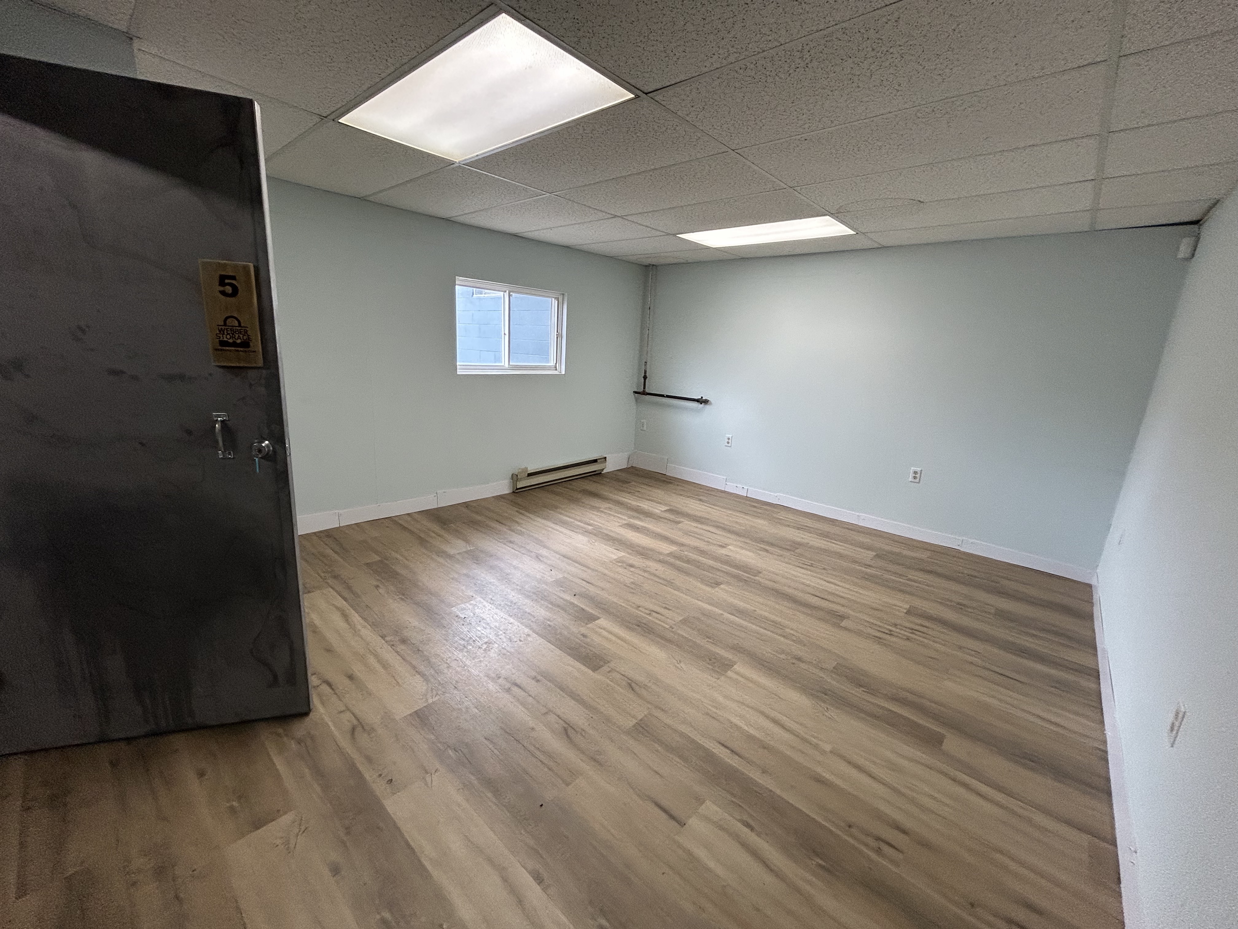 unit 5 13x16 with hydro webber storage