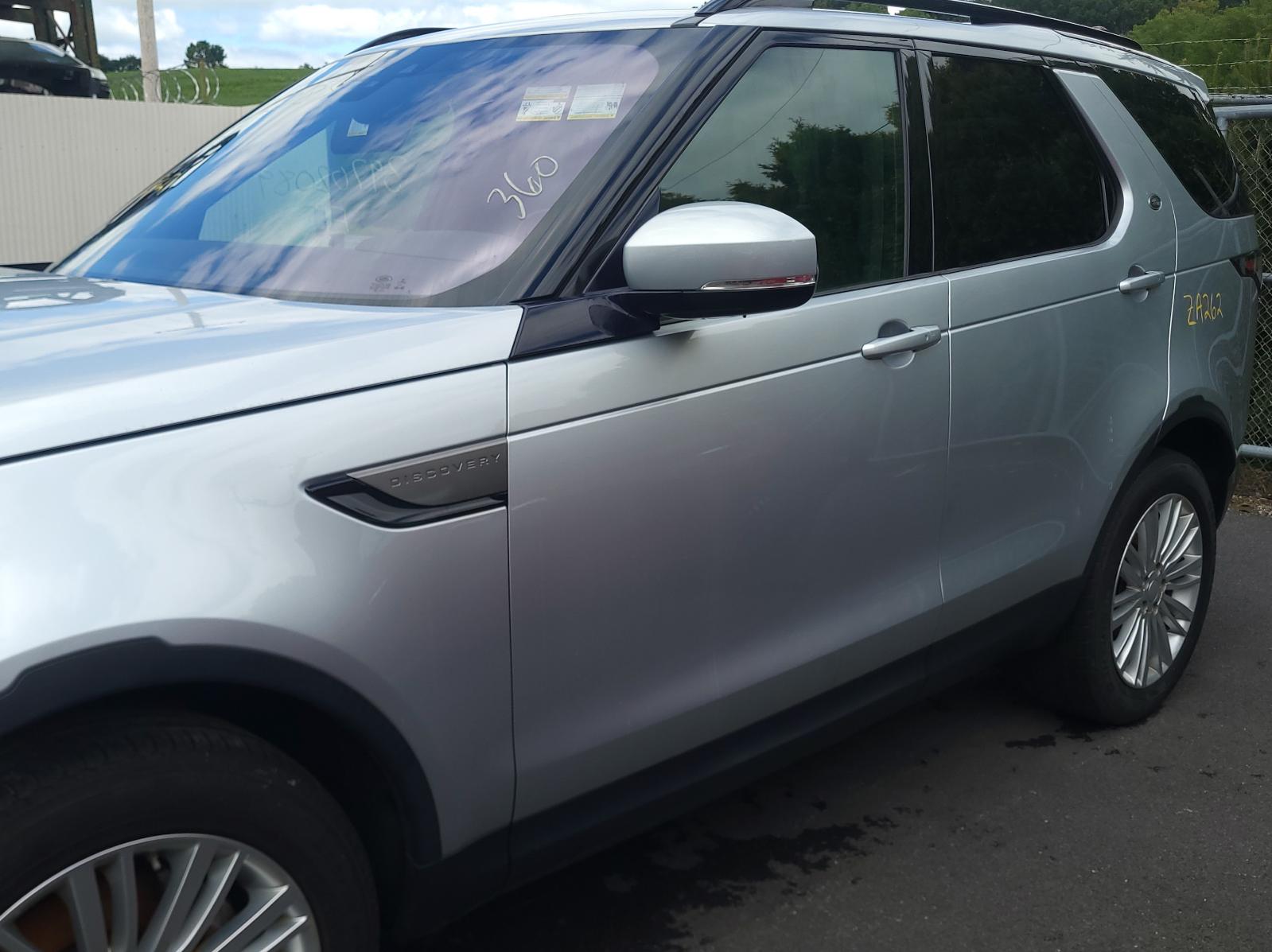 2019 LAND ROVER DISCOVERY Door Mirror - Right - Weber Brothers Auto