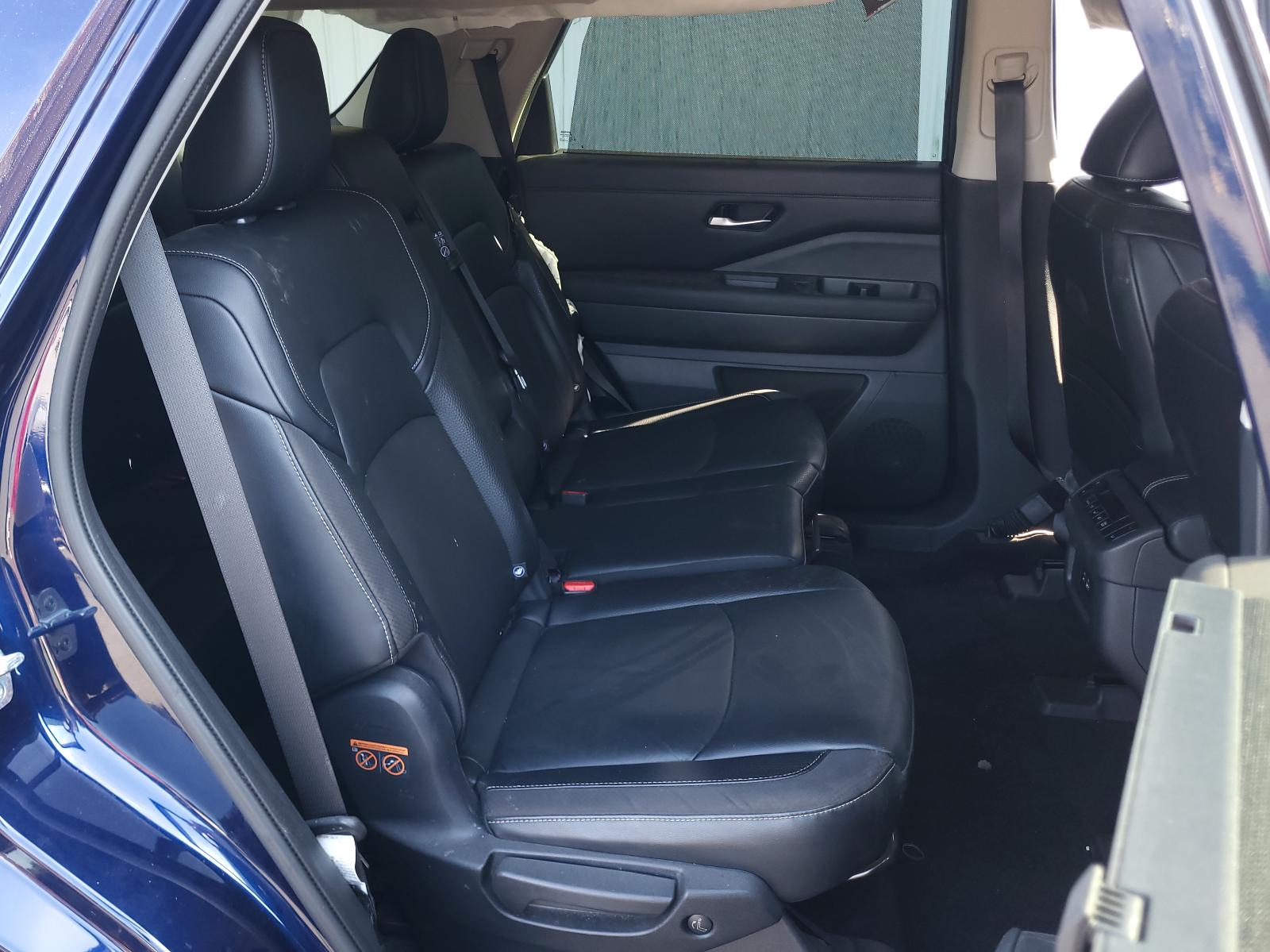 2022 NISSAN PATHFINDER Console - Front - Weber Brothers Auto