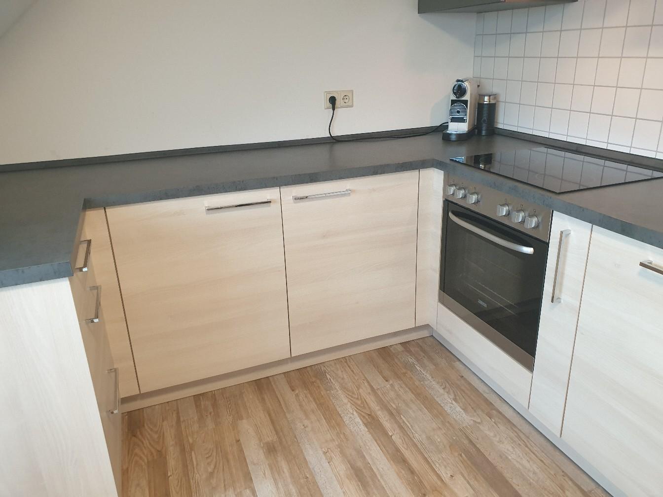 Bis hin zur dunstabzugshaube für die wandmontage sind alle einzelelemente optimal aufeinander abgestimmt. Kuche Nolte In 91154 Roth Fur 2 300 00 Zum Verkauf Shpock De