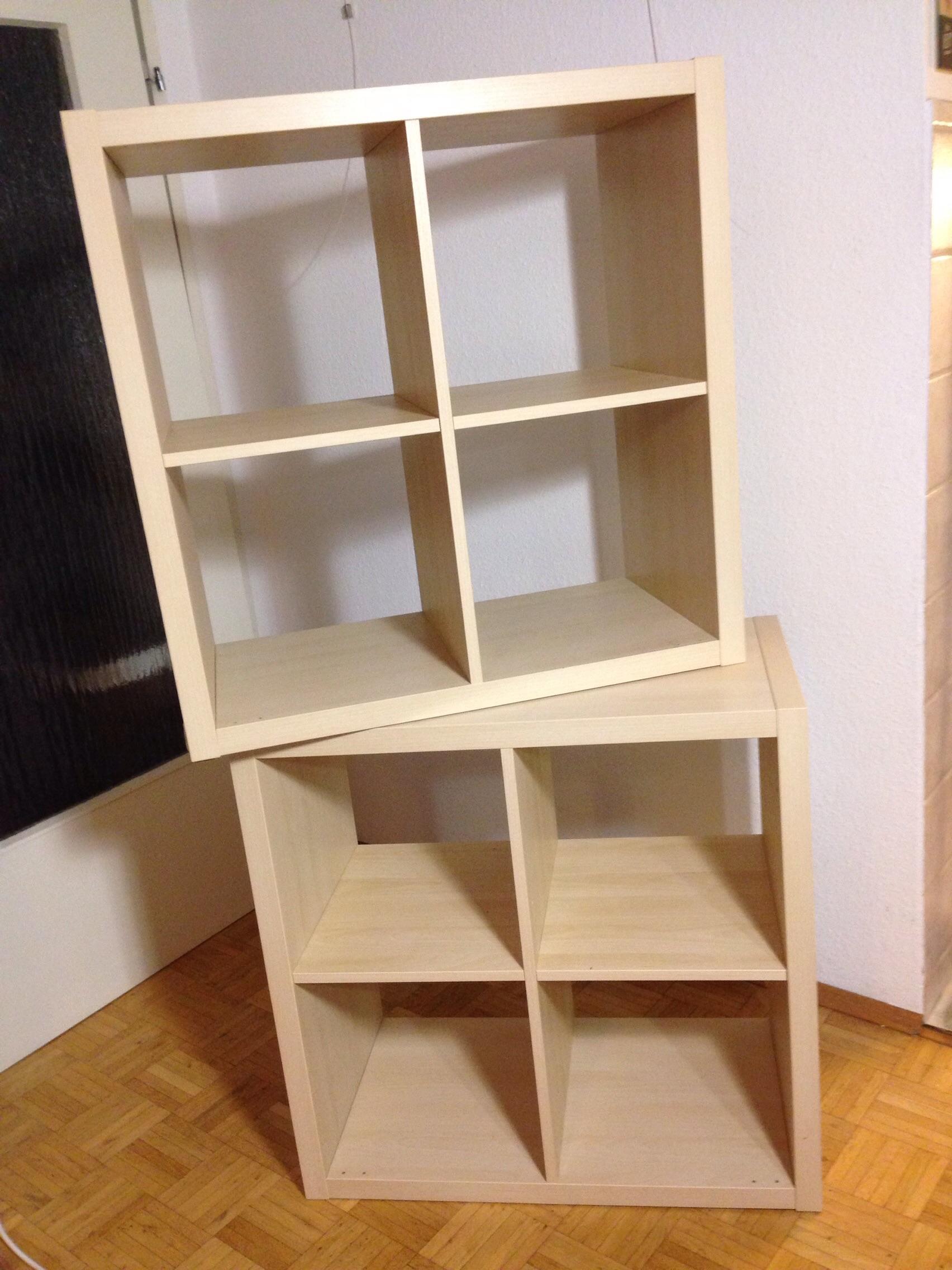 Schreibtisch >champion< von moll unter einem hochbett listo von salto kindermöbel. 2 IKEA KALLAX WÃ¼rfel-Regale Buche in 80636 MÃ¼nchen for