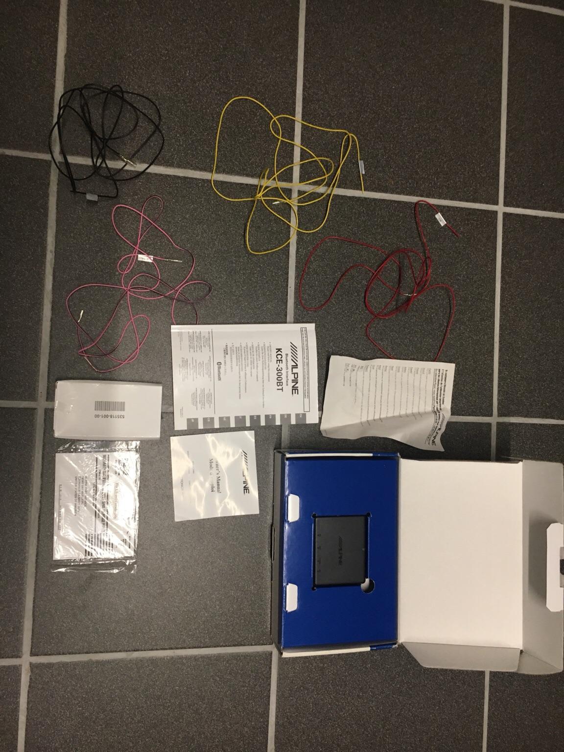 Alpine Bluetooth Interface Kce 300bt