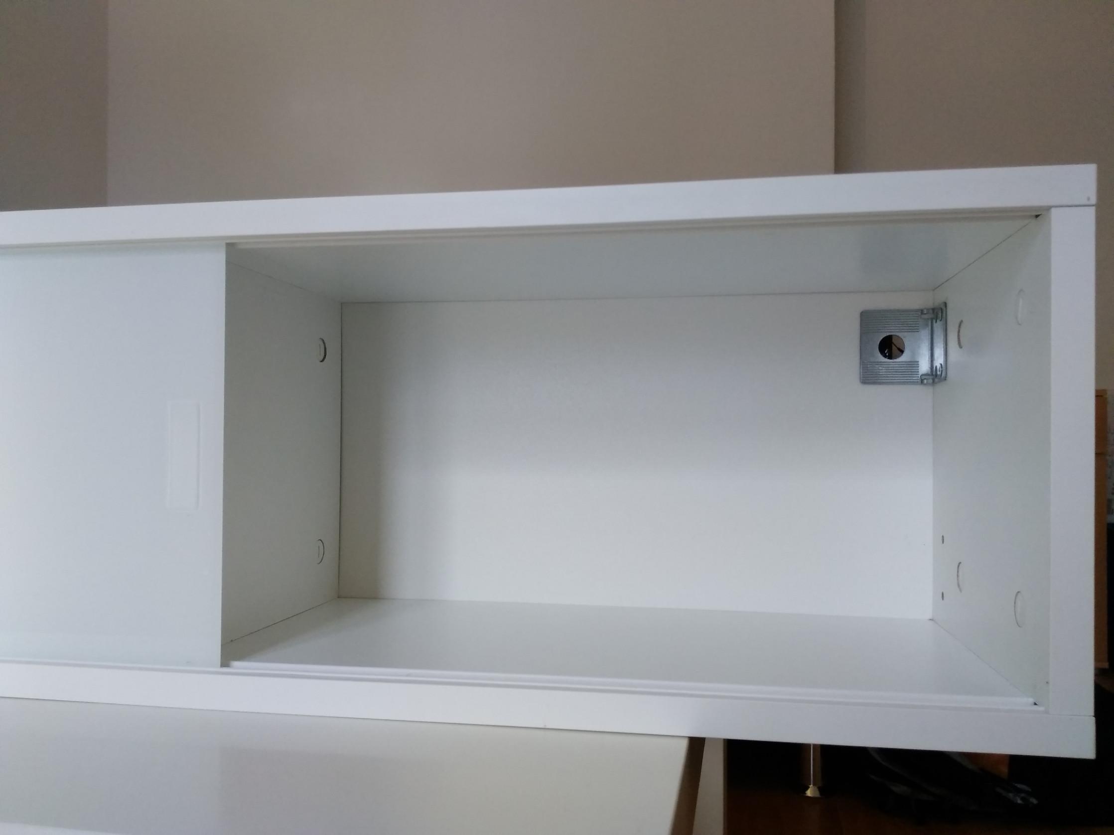 Das günstigste angebot beginnt bei € 8. 2x IKEA ÃSTHAMRA *HÃ¤ngeschrank* *Schrank* in 86899 Landsberg am Lech