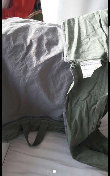 Ektorp Hocker Bezug Oliv grün in 66806 Ensdorf/Saar for € 