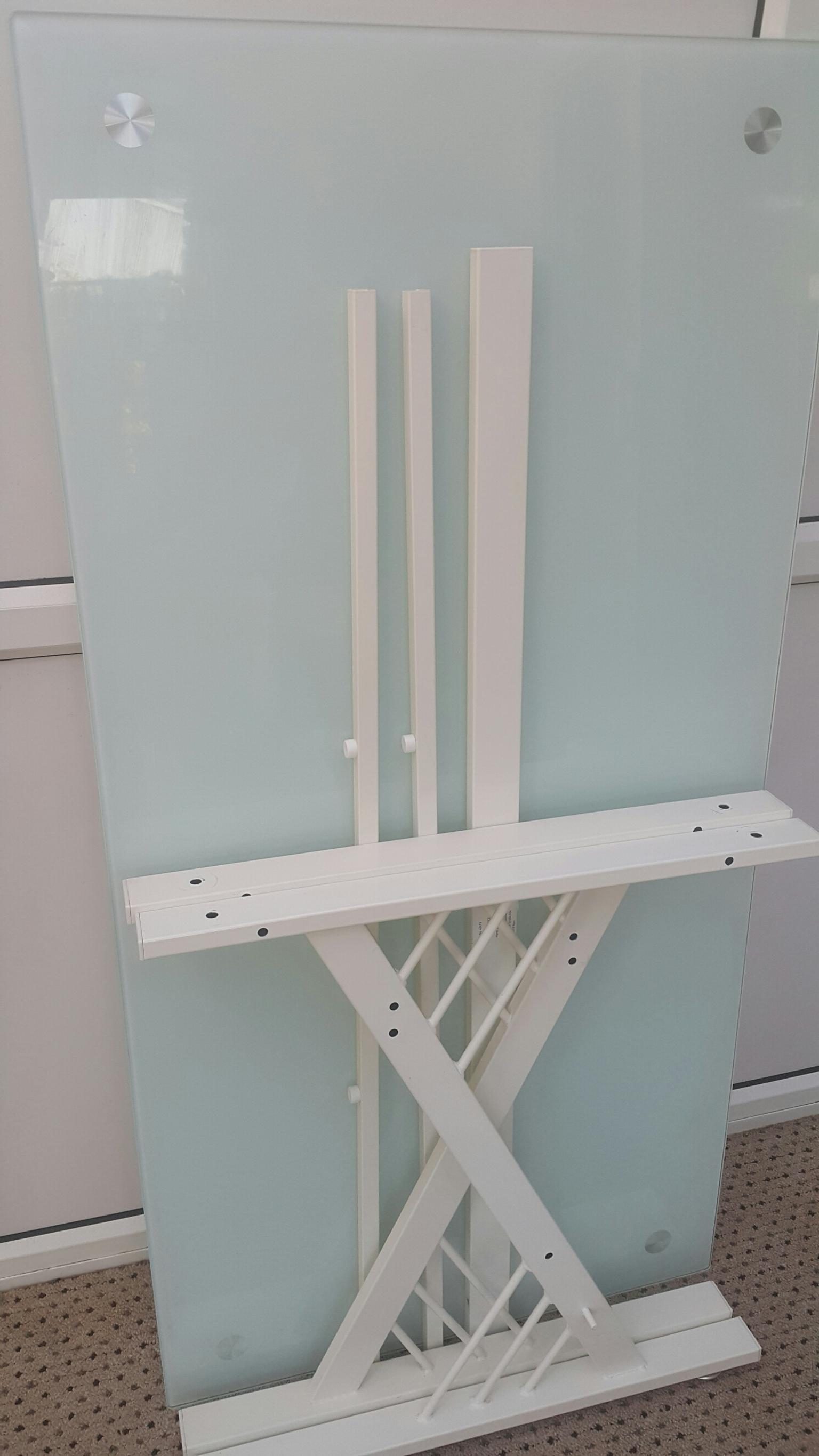 Maybe you would like to learn more about one of these? Modern White Glass Study Desk Dressing Table In Dn21 Gainsborough Fur 45 00 Zum Verkauf Shpock De